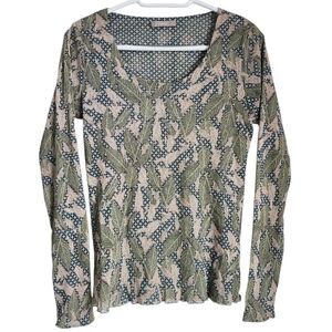 Nile Leaf Pattern Lettuce Hem Top